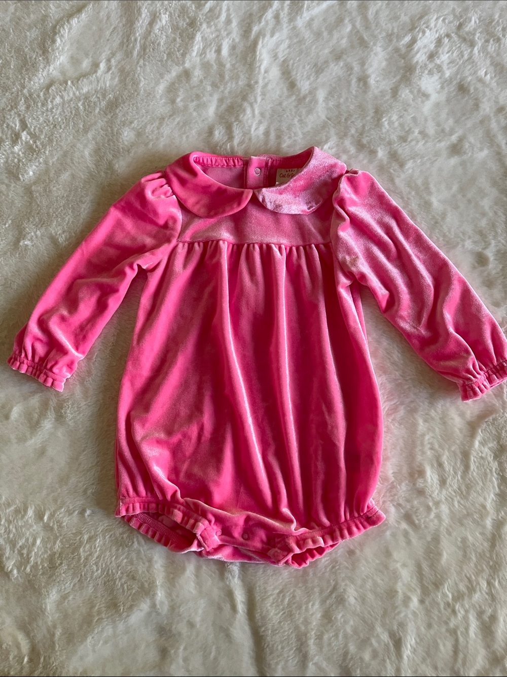 Cat & Jack Pink Velvet Long-Sleeve One-Piece Romper SZ 12 months